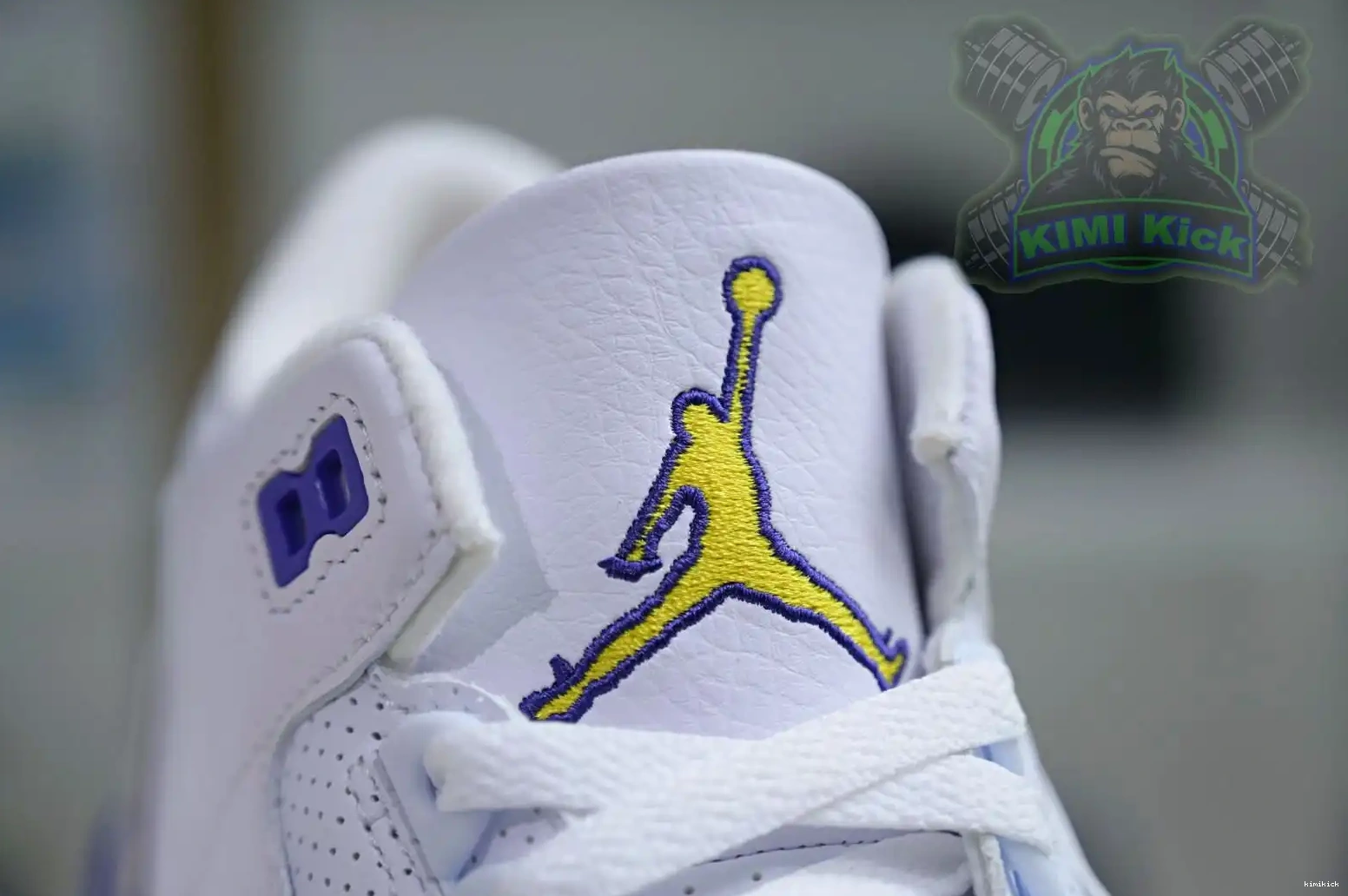 RETRO OG AIR Kimikick 3 JORDAN 0429
